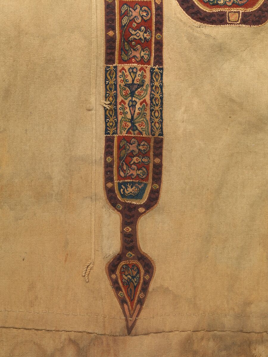 Richly Decorated Tunic, Wool; tapestry weave