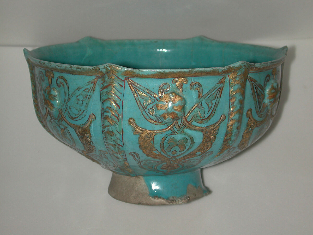 Footed Bowl, Stonepaste; molded decoration; overglaze painted and gilded on a monochrome opaque glaze (mina'i) 