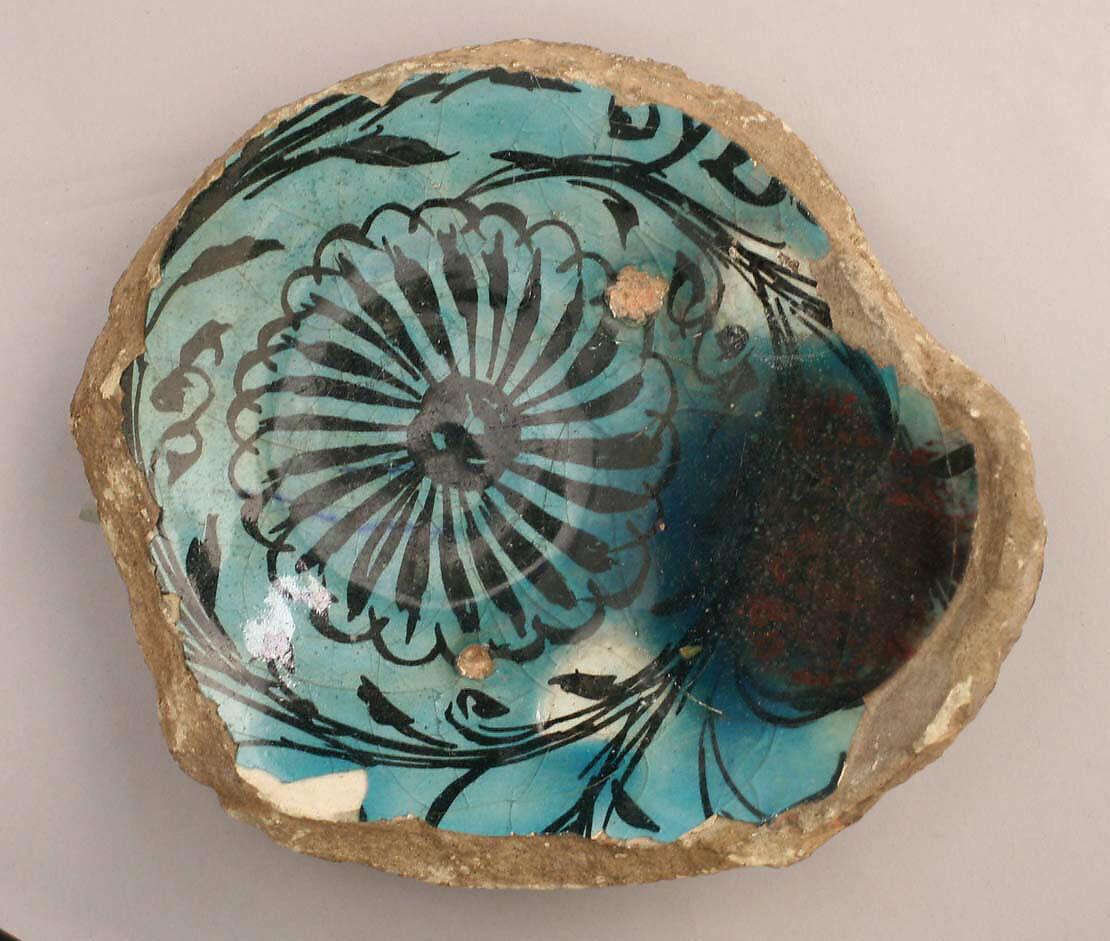 Fragment of Bowl, Stonepaste; underglaze painted under turquoise glaze 