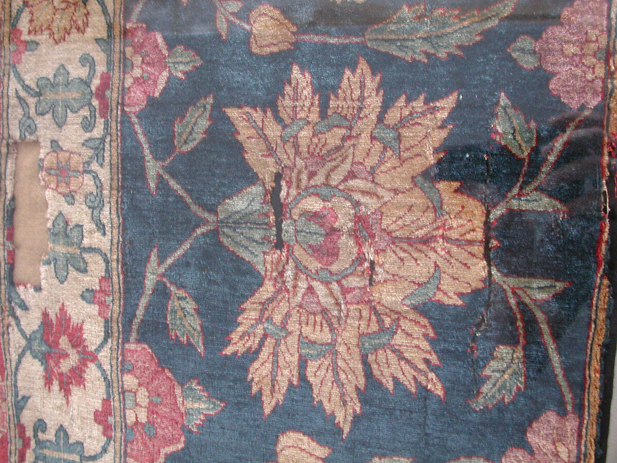 Fragments of a Trellis Pattern Carpet, Silk (warp and weft), pashmina wool (pile); asymmetrically knotted pile