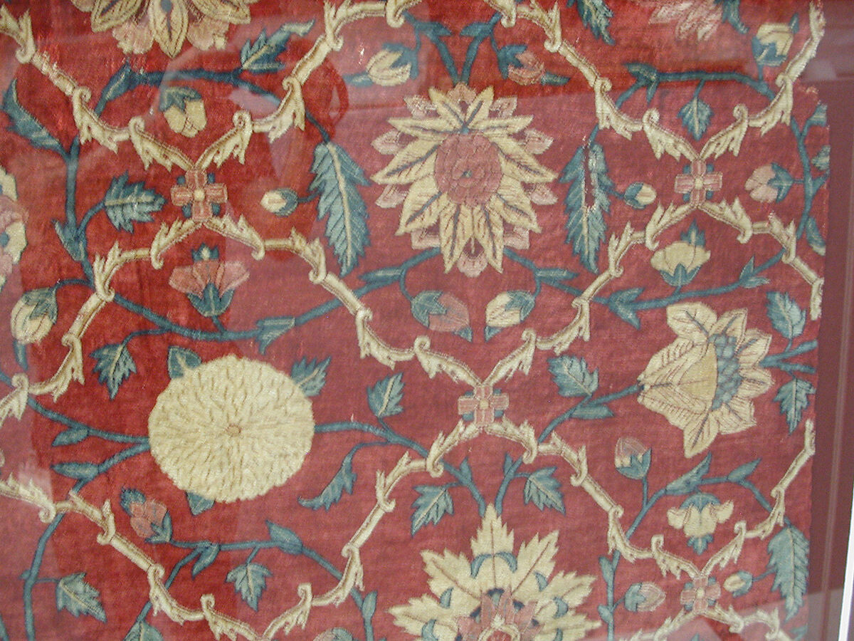 Fragments of a Trellis Pattern Carpet, Silk (warp and weft), pashmina wool (pile); asymmetrically knotted pile