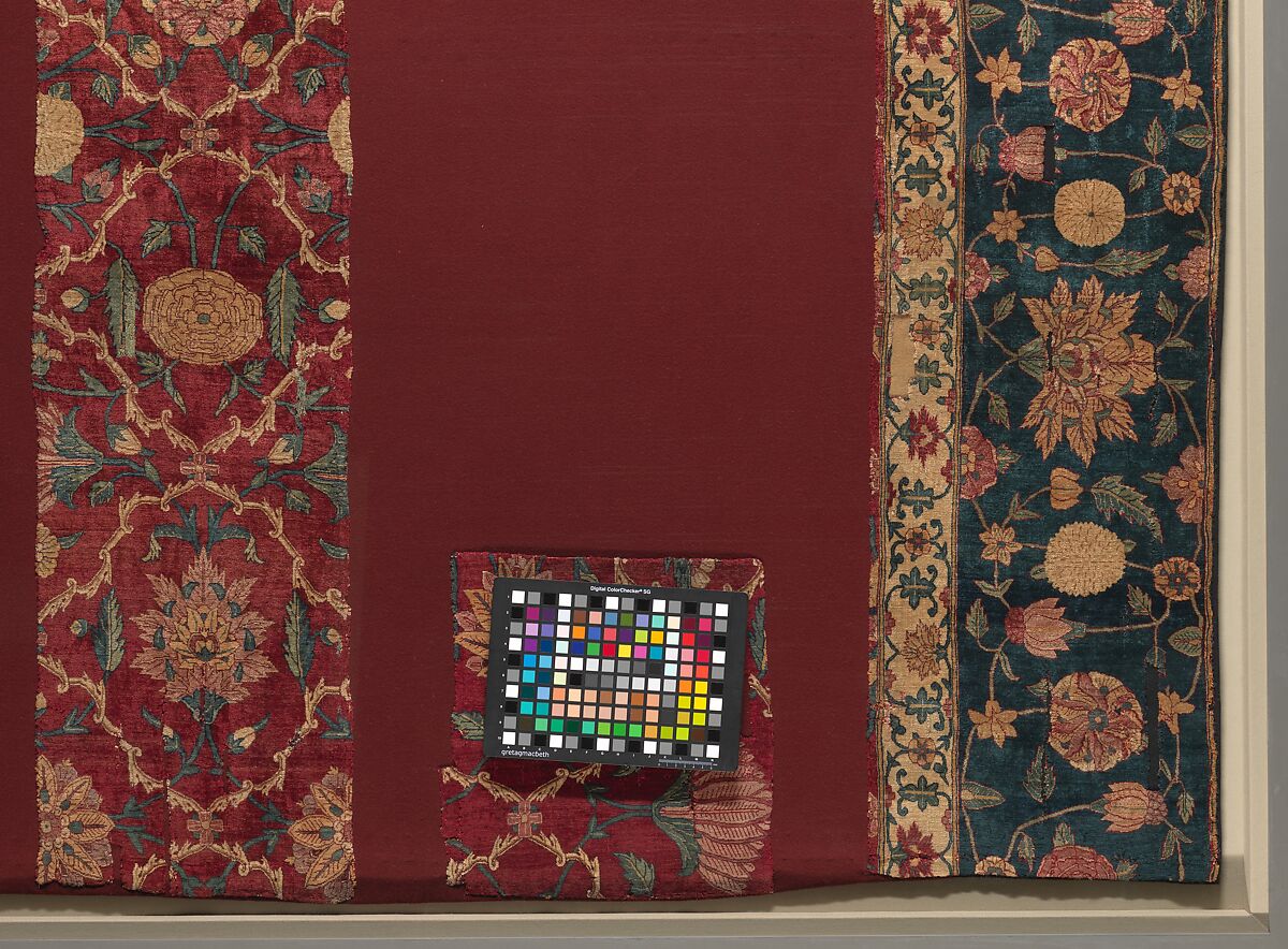 Fragments of a Trellis Pattern Carpet, Silk (warp and weft), pashmina wool (pile); asymmetrically knotted pile