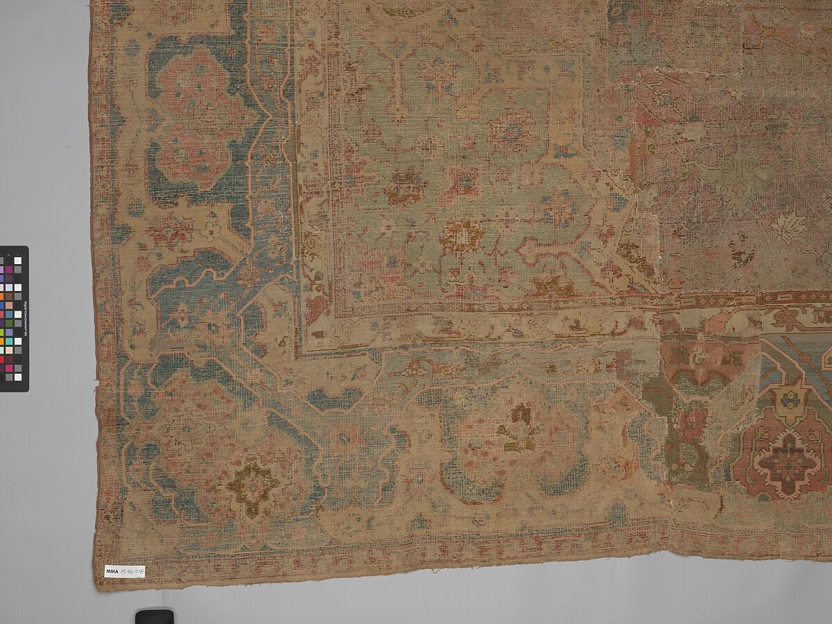 Carpet, Cotton (warp and weft), wool (pile); asymmetrically knotted pile