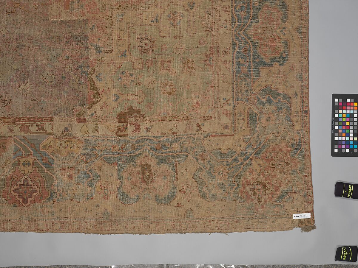 Carpet, Cotton (warp and weft), wool (pile); asymmetrically knotted pile