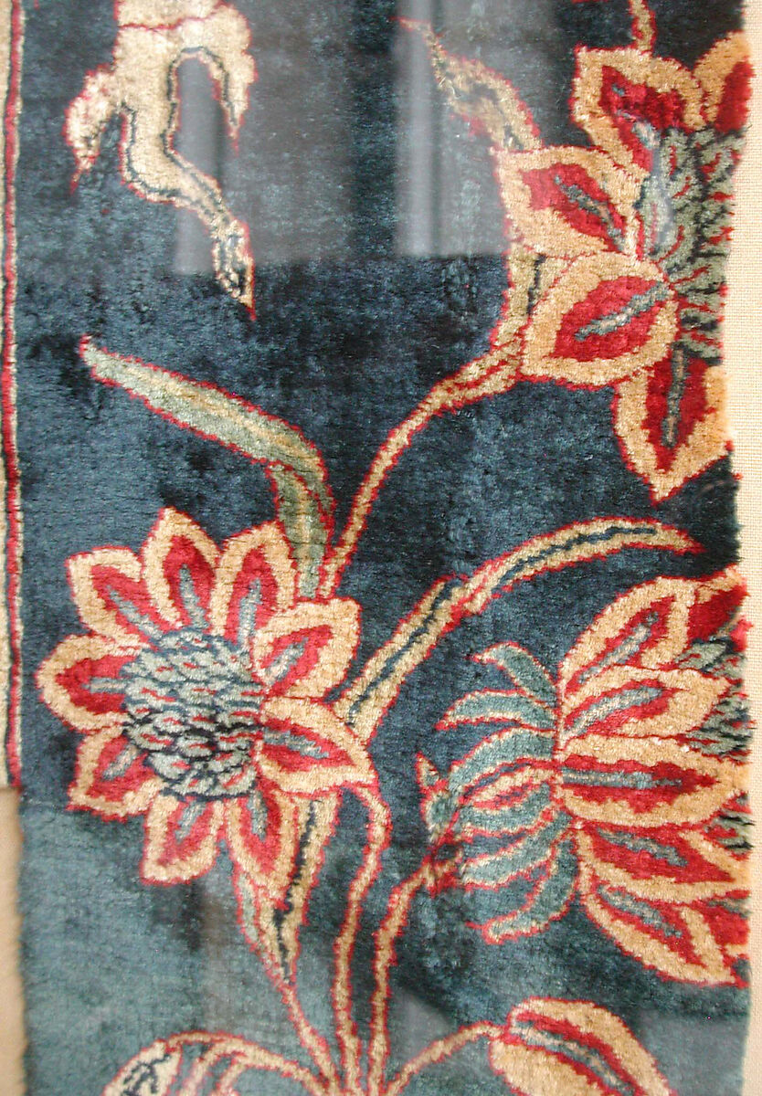 Fragments of a Carpet, Silk (warp and weft), wool (pile); asymmetrically knotted pile