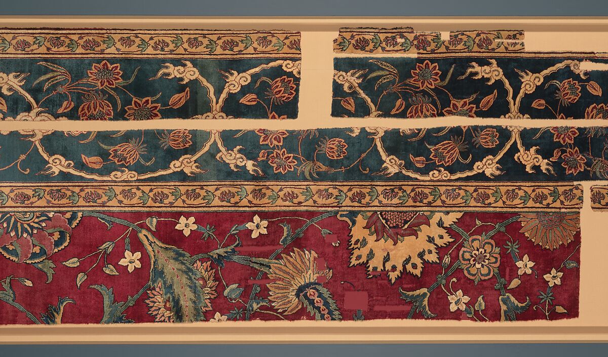 Fragments of a Carpet, Silk (warp and weft), wool (pile); asymmetrically knotted pile