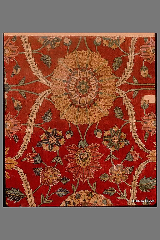 Fragments of a Carpet with Lattice and Blossom Pattern, Silk (warp and weft), pashmina wool (pile); asymmetrically knotted pile