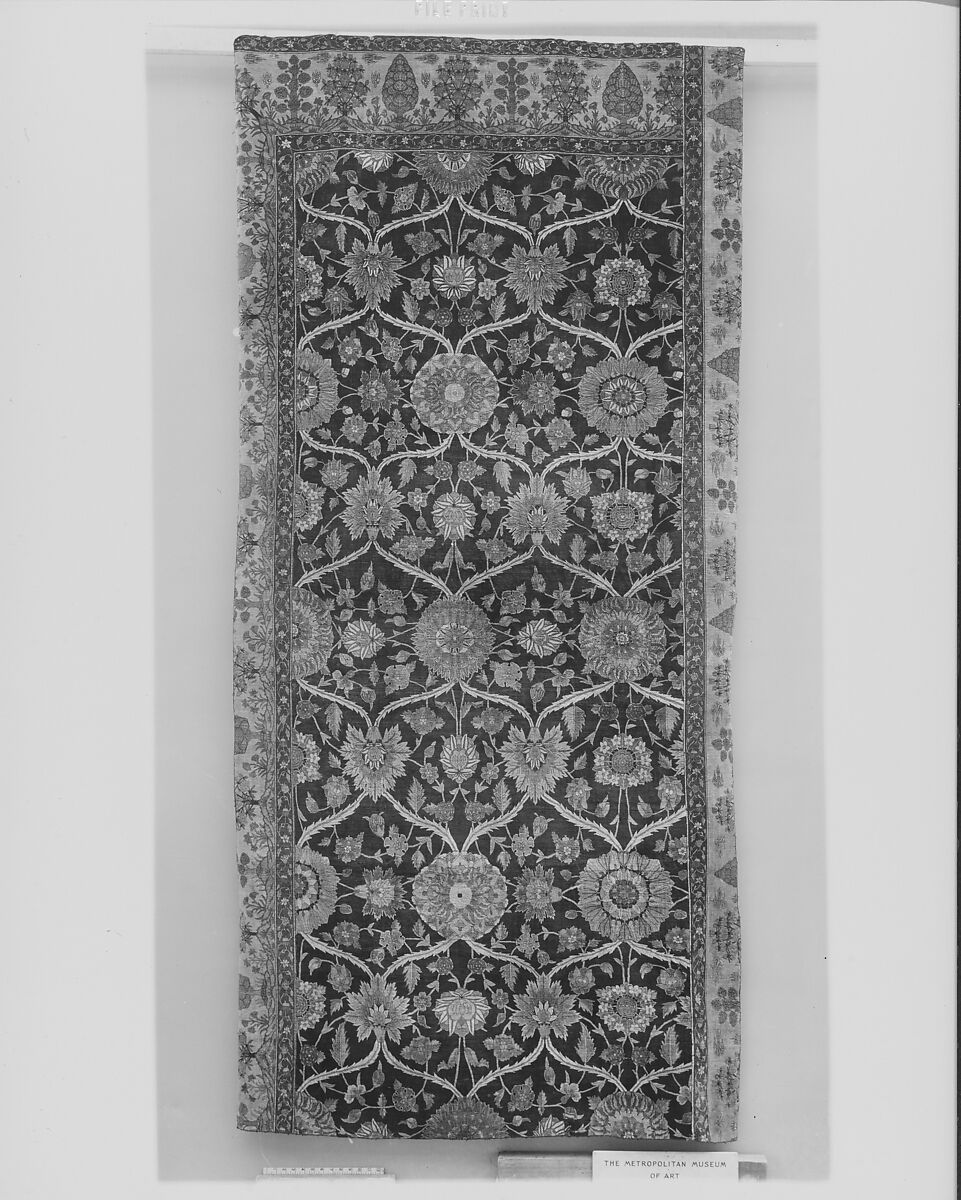 Fragments of a Carpet with Lattice and Blossom Pattern, Silk (warp and weft), pashmina wool (pile); asymmetrically knotted pile
