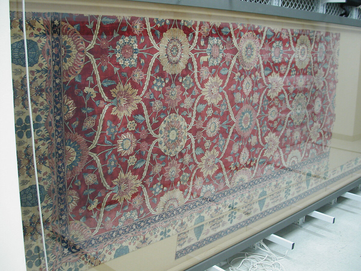 Fragments of a Carpet with Lattice and Blossom Pattern, Silk (warp and weft), pashmina wool (pile); asymmetrically knotted pile
