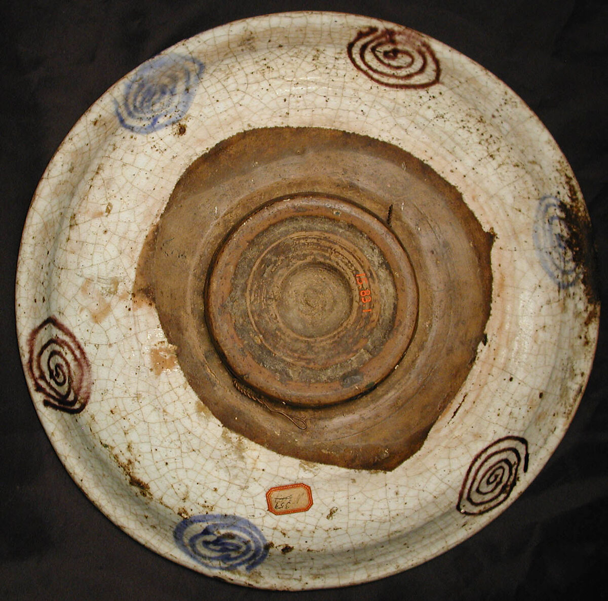 Bowl, Earthenware; polychrome underglaze painted