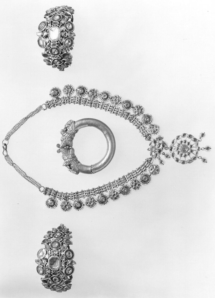 Armband (Bazuband), One of a Pair, Gold, gemstones, and enamel