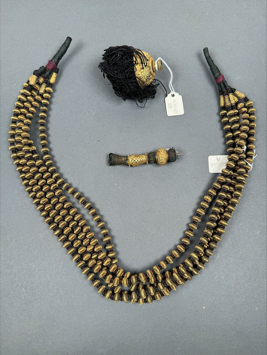 Necklace, Gold