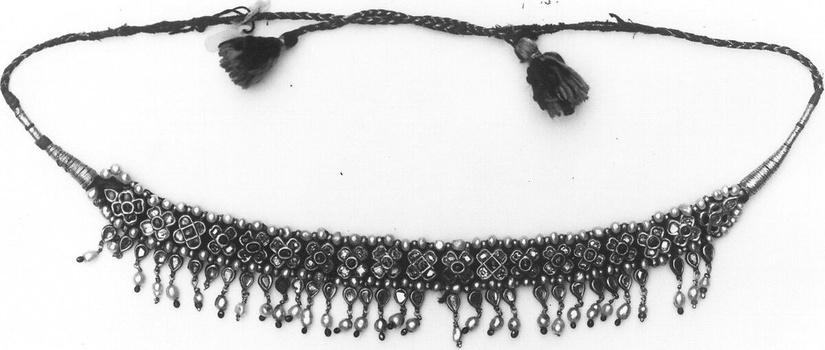 Necklace, Gold set with precious stones, pearls and glass; enamel work
