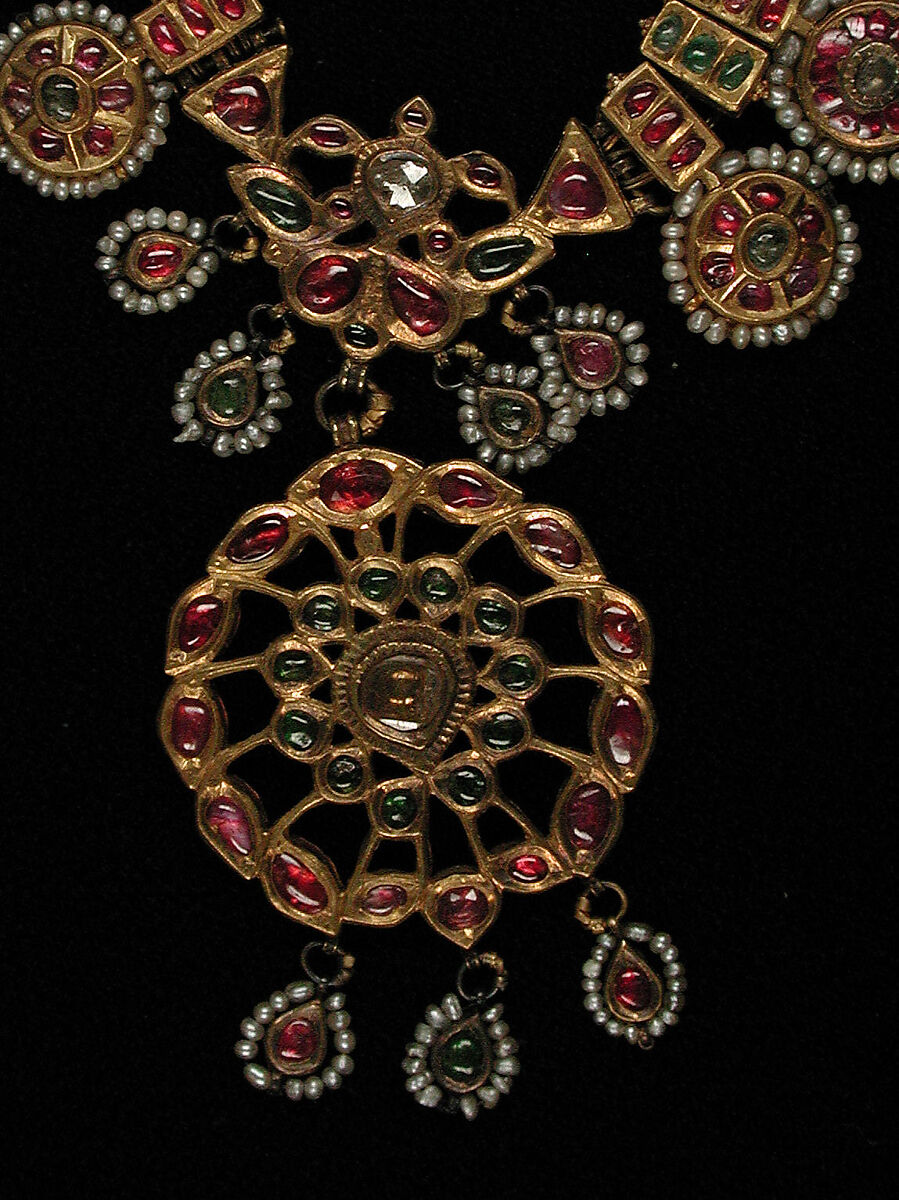 Necklace, Gold, diamonds, colorless sapphires, rubies, imitation emeralds (colorless rock crystal over green foil), and pearls