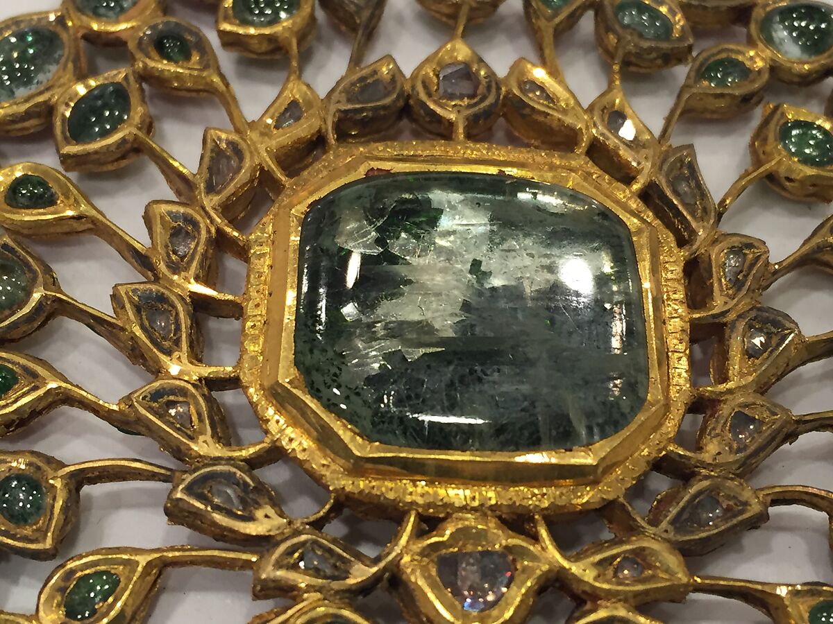 Ornament, Gold, beryl; enameled on verso