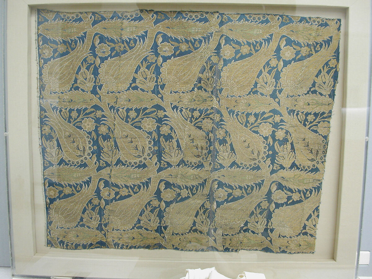 Textile Fragment, Silk, metal wrapped thread; lampas (kemha)