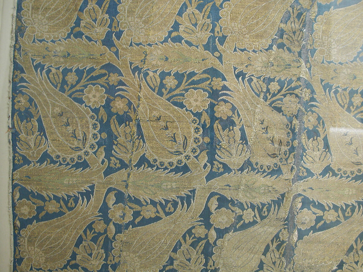 Textile Fragment, Silk, metal wrapped thread; lampas (kemha)