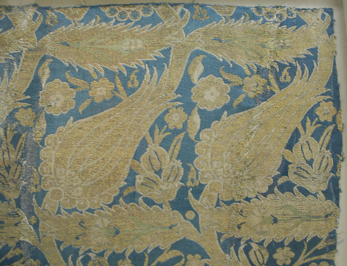 Textile Fragment, Silk, metal wrapped thread; lampas (kemha)