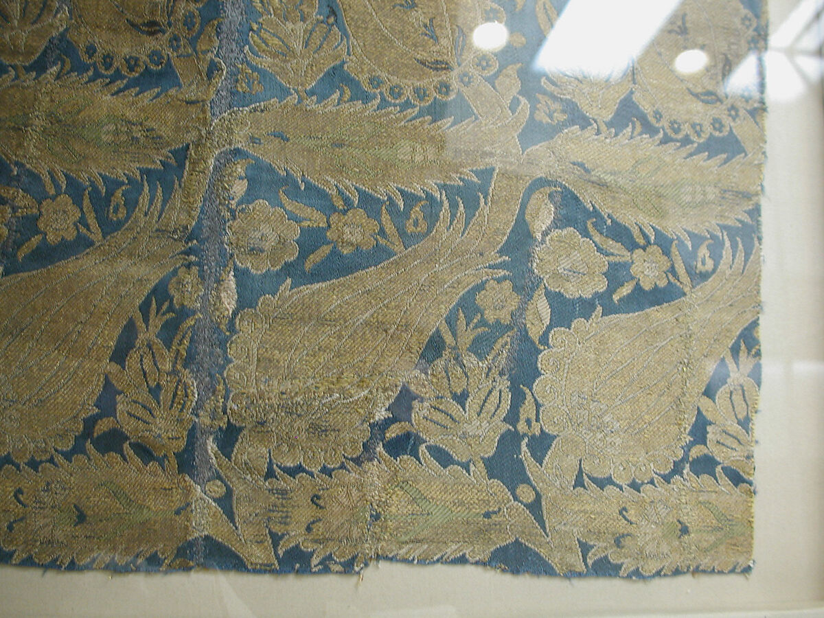 Textile Fragment, Silk, metal wrapped thread; lampas (kemha)