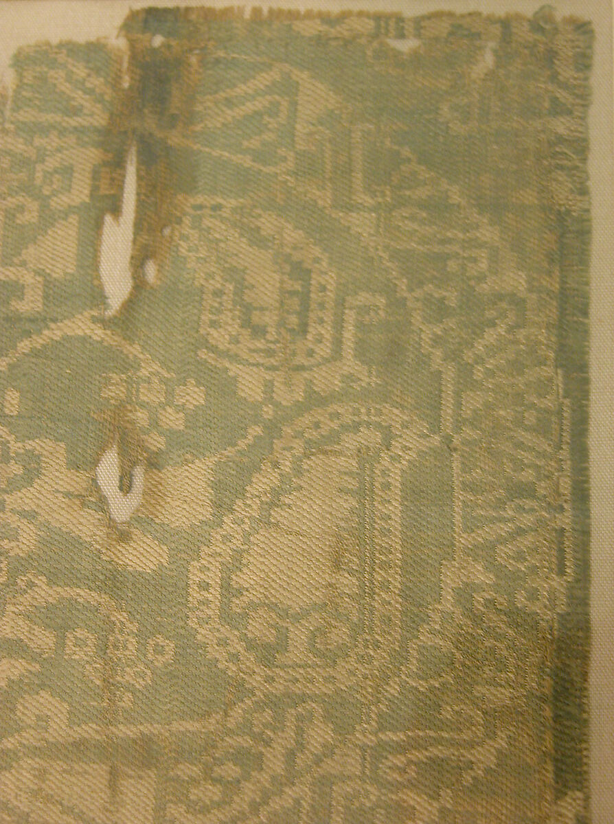 Roundel with Central Asian-style "Candelabra Tree", Silk; samite