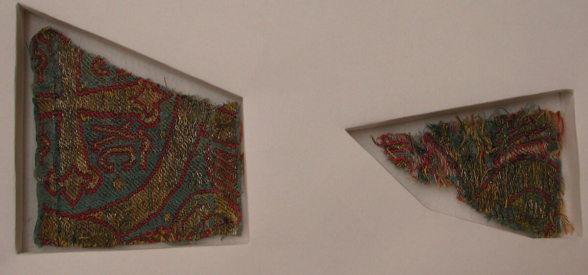 Silk Textile with Seraphim and Crosses, Lampas weave (ground in satin, pattern in twill)