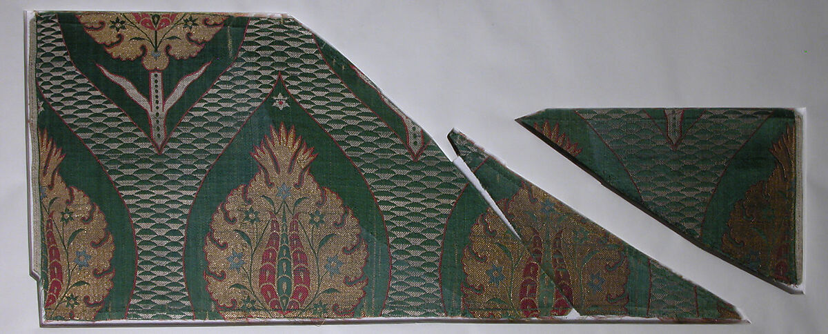 Textile Fragment, Silk, metal wrapped thread; lampas (kemha)