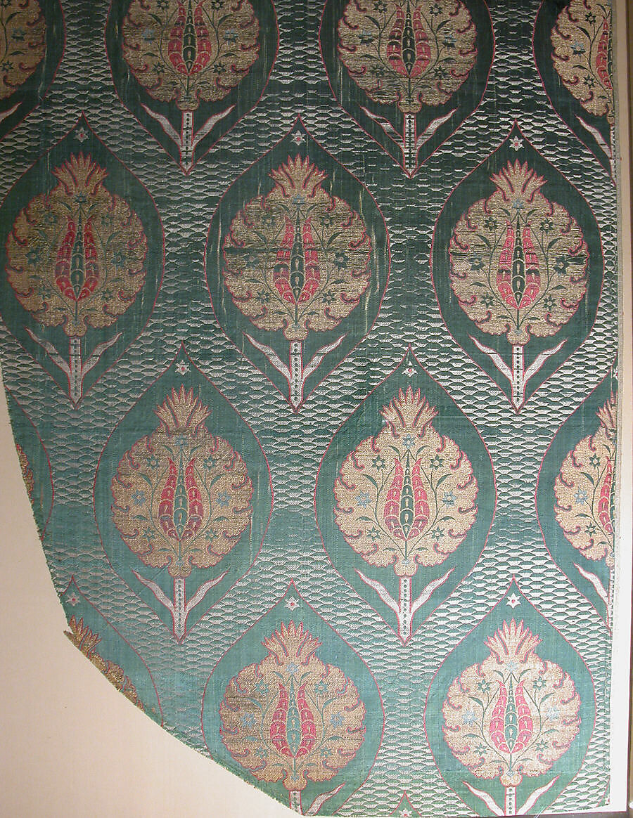 Textile Fragment, Silk, metal wrapped thread; lampas (kemha)
