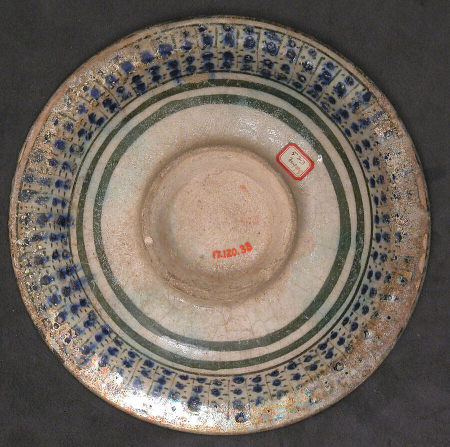Dish, Stonepaste; underglaze painted