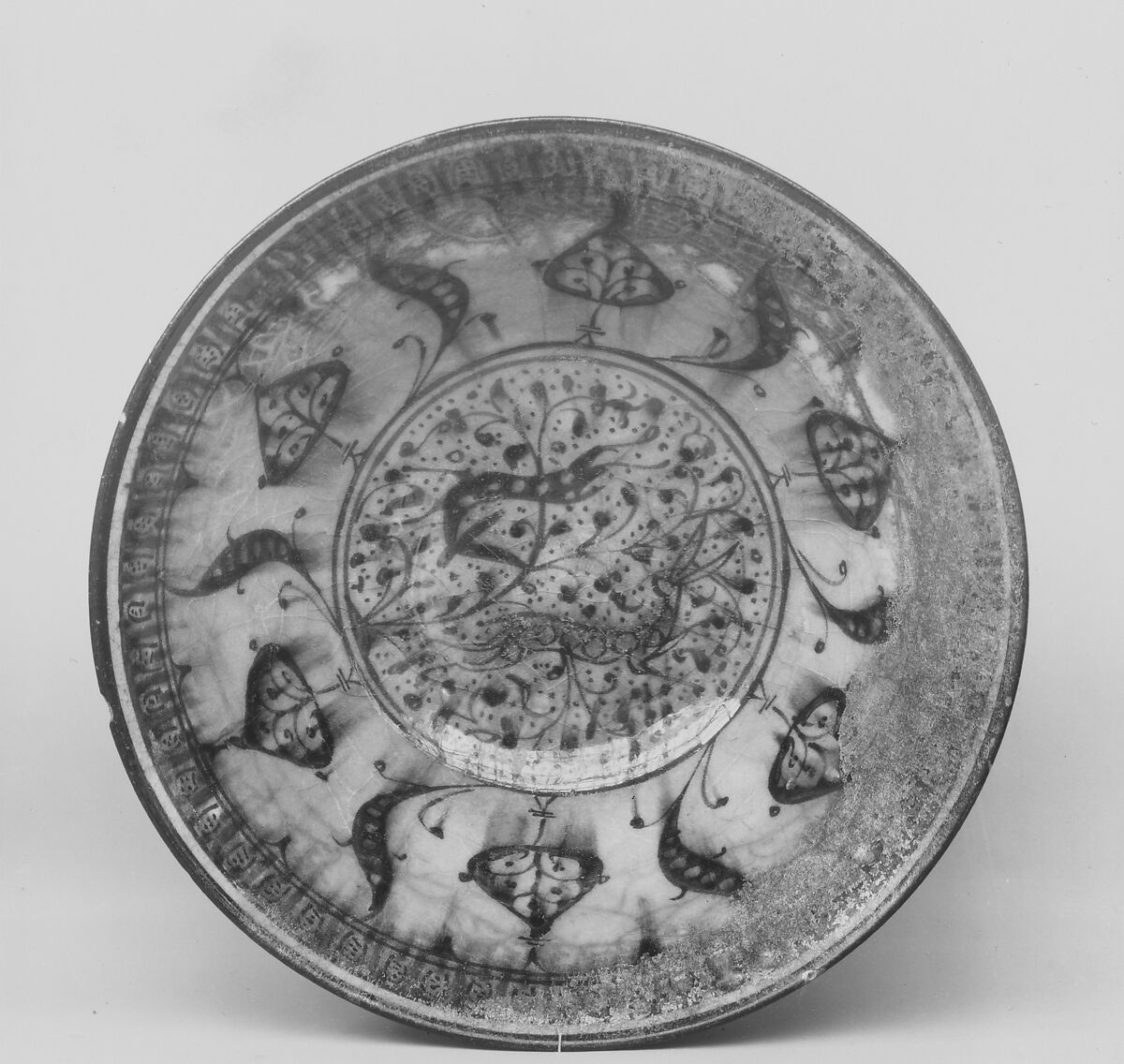 Bowl, Stonepaste; underglaze painted