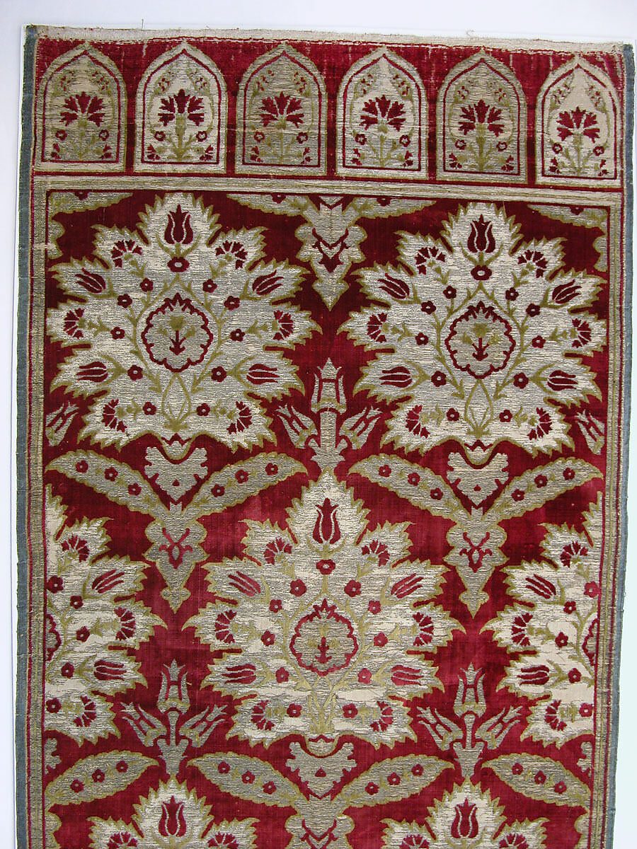 Yastik Cushion Cover, Silk, cotton, metal wrapped thread; cut and voided velvet (çatma), brocaded