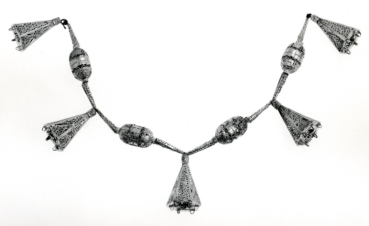 Necklace, Gold