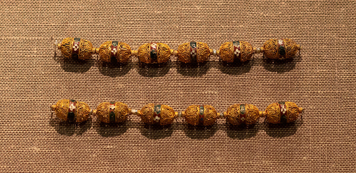 Beads from a Necklace, Gold, cloisonné enamel, pearls; filigree 
