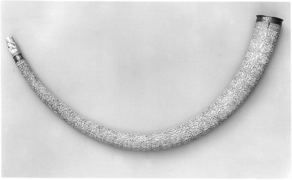 Hunting Horn (Oliphant), Ivory; carved with gilded silver mounts