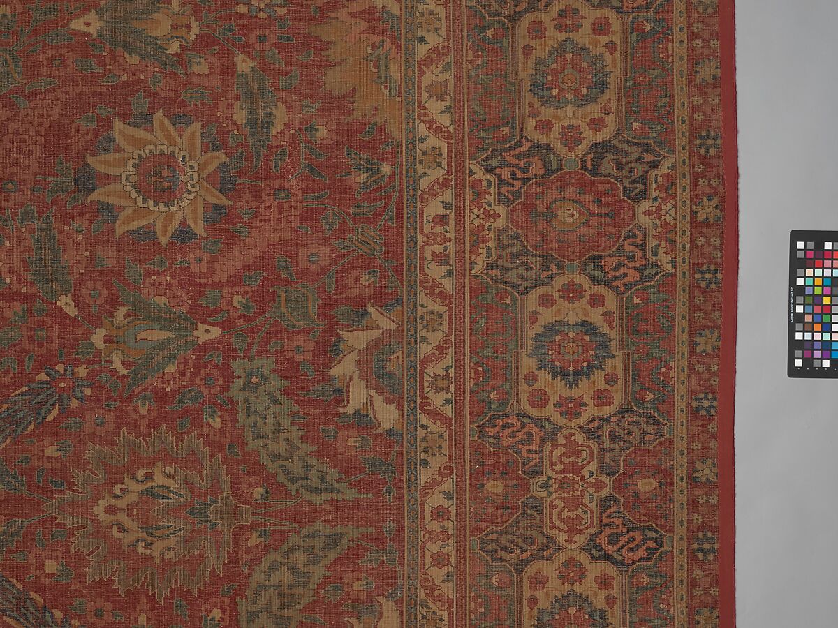 Carpet, Cotton (warp and weft), wool (pile); asymmetrically knotted pile