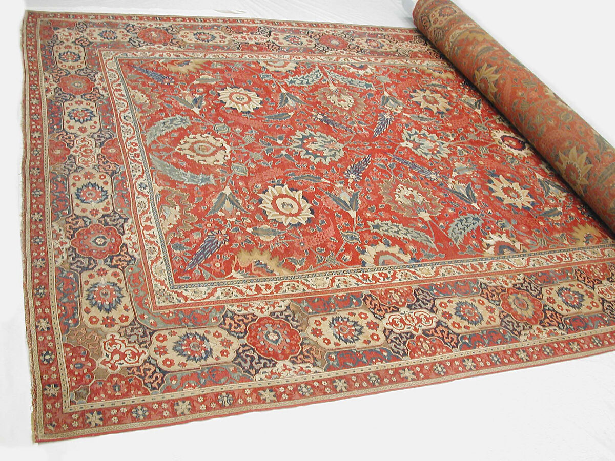 Carpet, Cotton (warp and weft), wool (pile); asymmetrically knotted pile