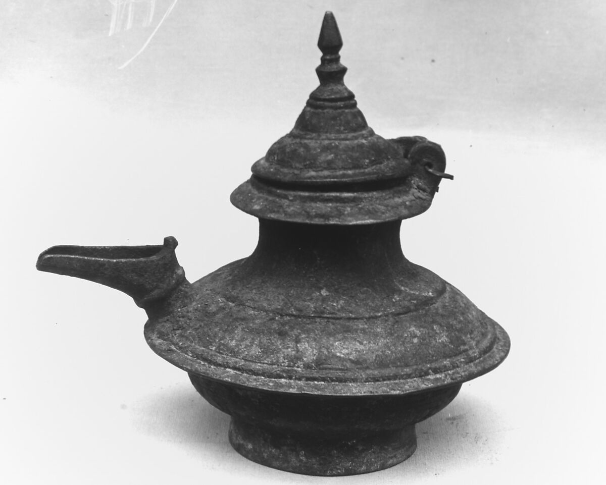 Ewer, Bronze (?)