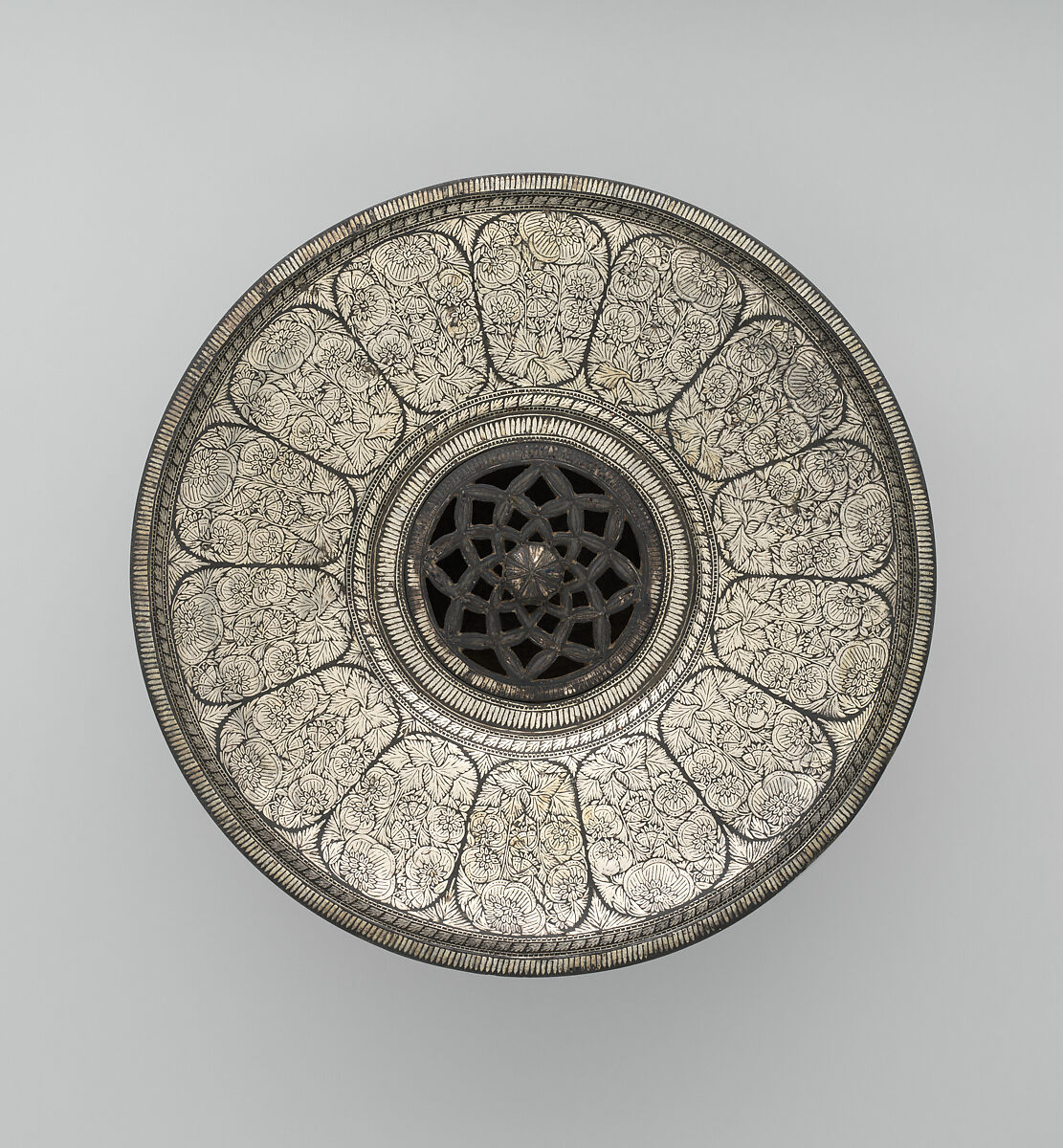 Basin, Zinc alloy; cast, engraved, inlaid with silver (bidri ware)