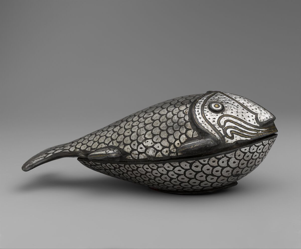 Fish-Shaped Box, Zinc alloy; cast, engraved, inlaid with silver and brass (bidri ware) 