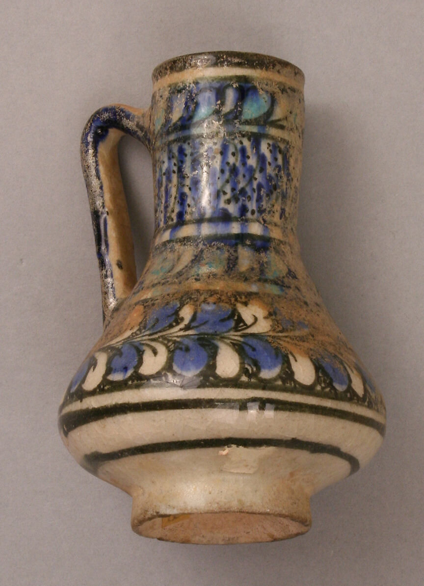 Ewer, Stonepaste; underglaze painted 