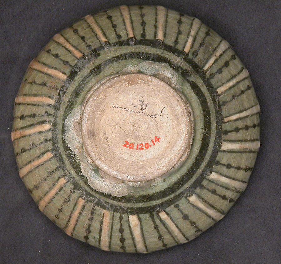 Bowl, Stonepaste; underglaze painted