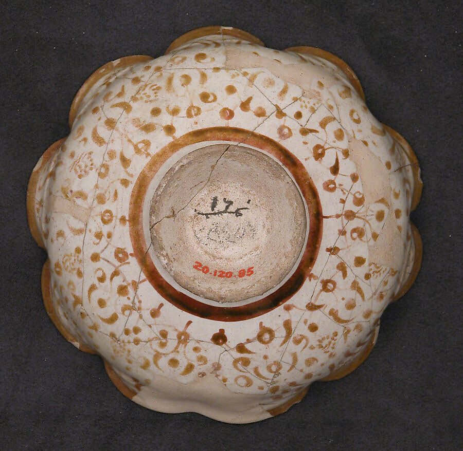 Dish, Stonepaste; luster-painted