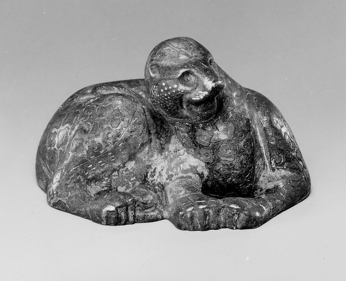 Weight in the Form of a Feline, Bronze inlaid with gold and silver, China 