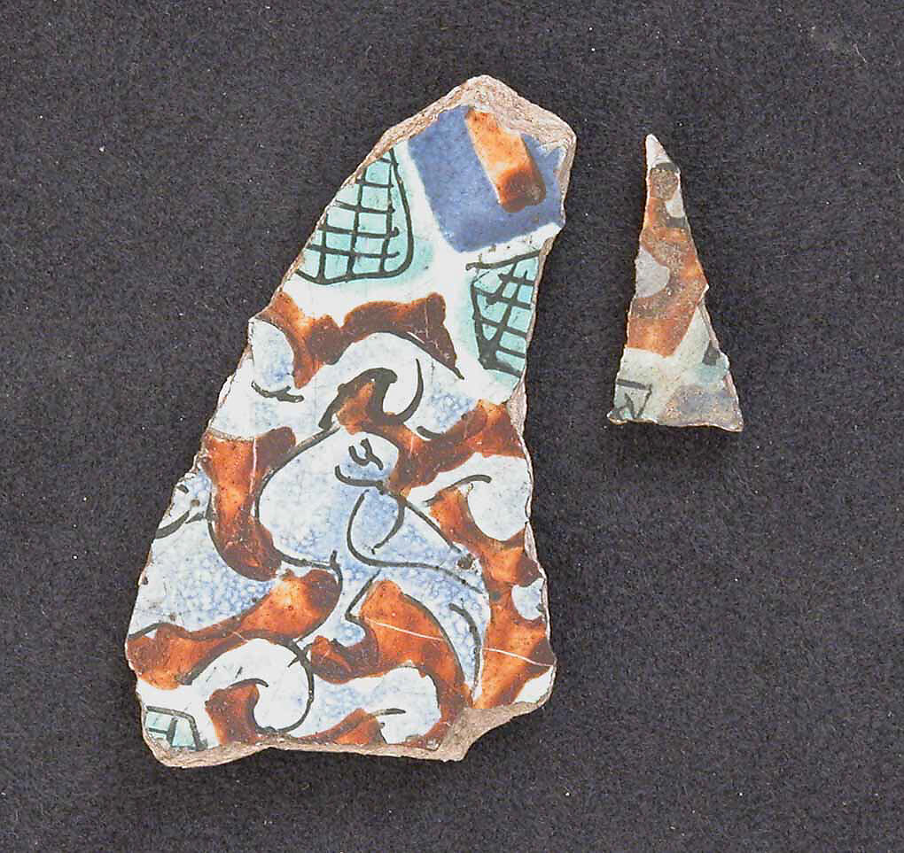 Fragment of a Bowl, Stonepaste; overglaze painted (mina'i)