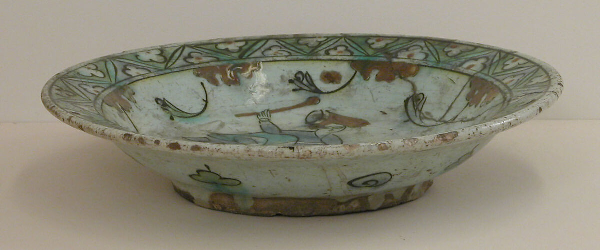 Dish, Stonepaste; underglaze painted