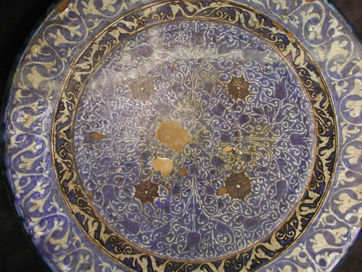 Dish, Stonepaste; underglaze painted