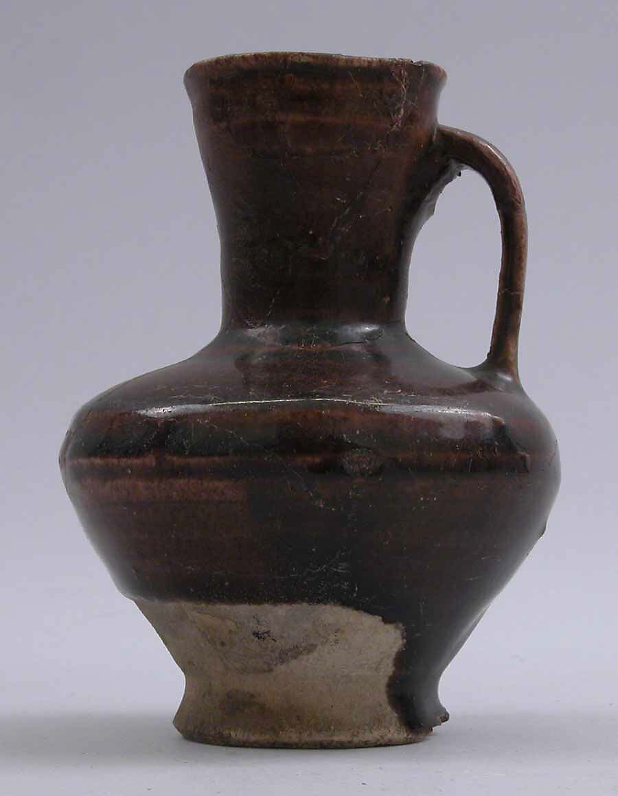 Miniature Ewer, Stonepaste; glazed