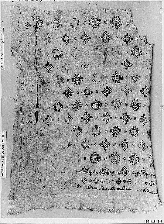 Textile Fragment, Linen, wool; embroidered 