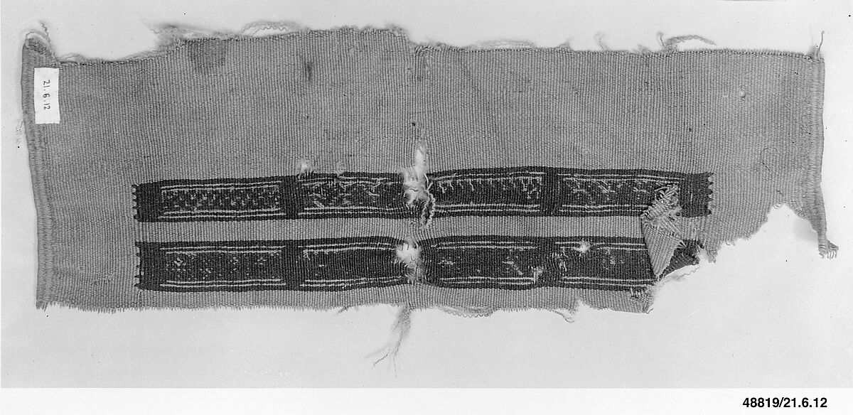 Fragment of a Sleeve, Wool; tapestry woven