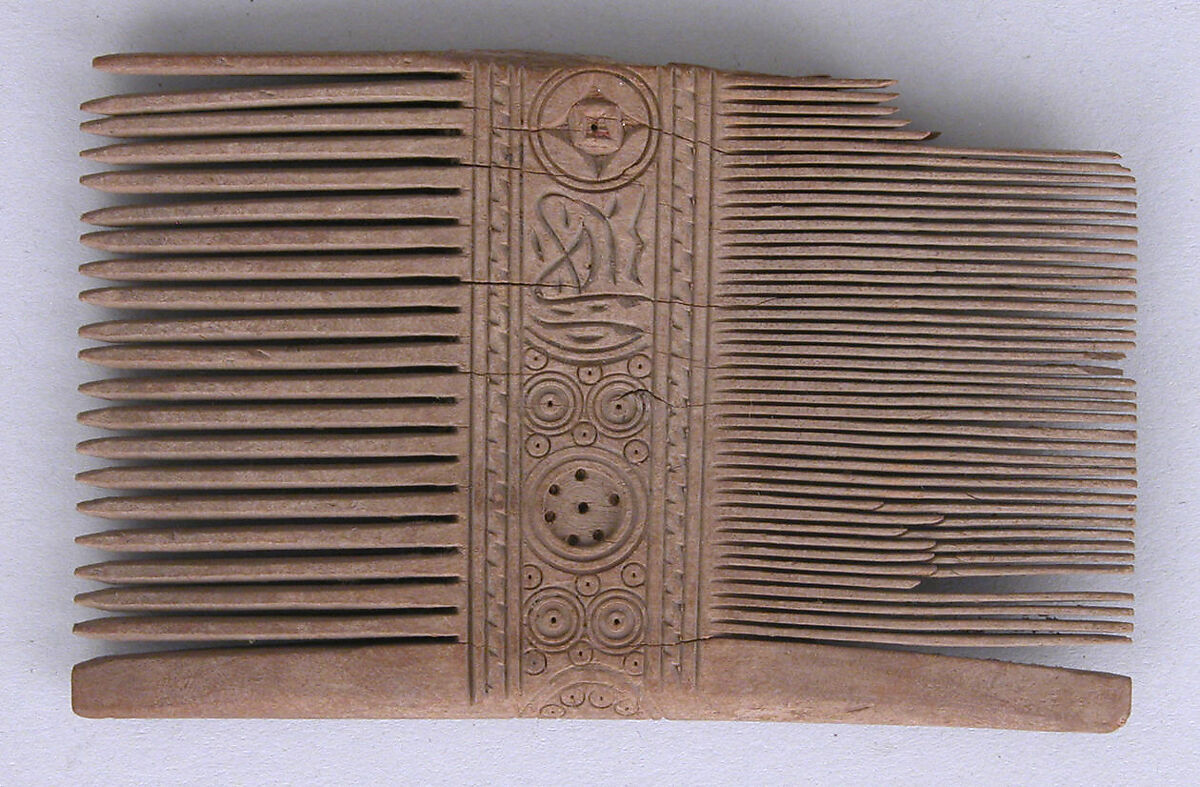 Comb, Wood; carved 