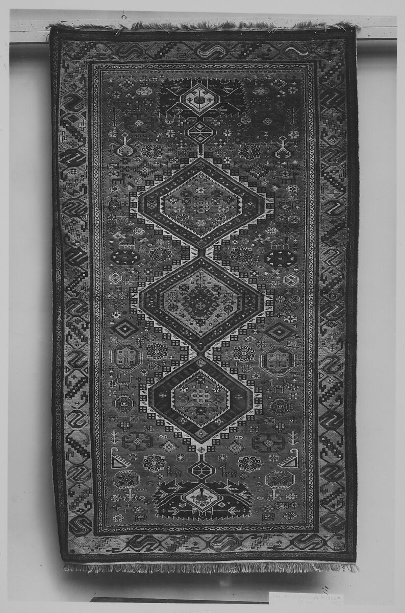 Carpet with Triple Lozenge-Medallion Design, Wool (warp, weft and pile); symmetrically knotted pile 